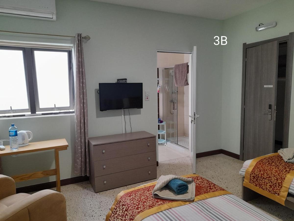 Seabreeze Holiday Guestrooms 圣保罗湾城 外观 照片