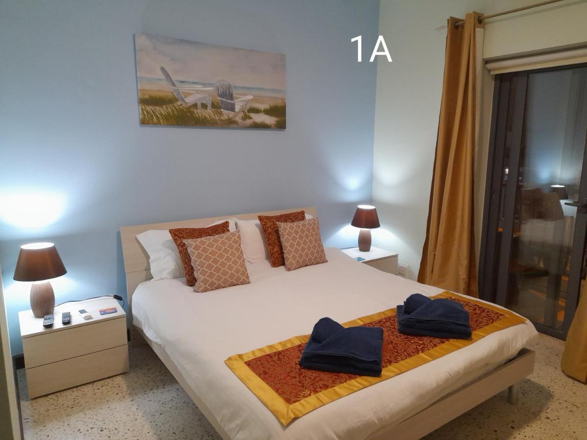 Seabreeze Holiday Guestrooms 圣保罗湾城 外观 照片