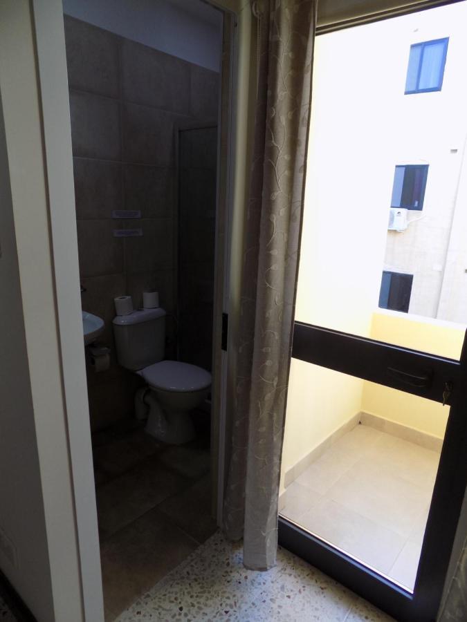Seabreeze Holiday Guestrooms 圣保罗湾城 外观 照片